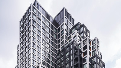 18 0667 MAN 1900 crystal drive north Thumbnail