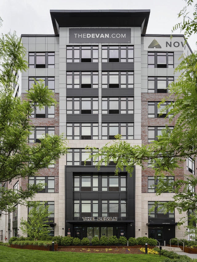 19 0760 PAR 3 NEW YORK 6