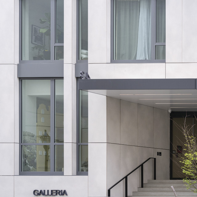 20 0453 PAR 144 First Street The Galleria 5