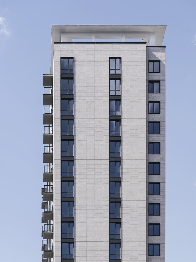 21 0927 PBK SKY 3 NEPTUNE 3