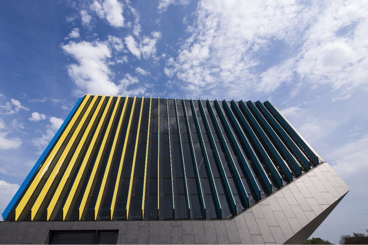 El Centro Northeastern University Close detail of Porcelain Cladding and Fenestration