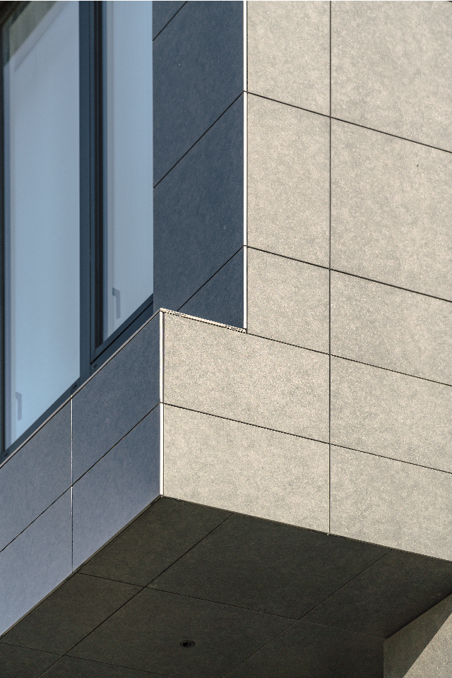 The Nordic Porcelain cladding soffit with recessed lighting